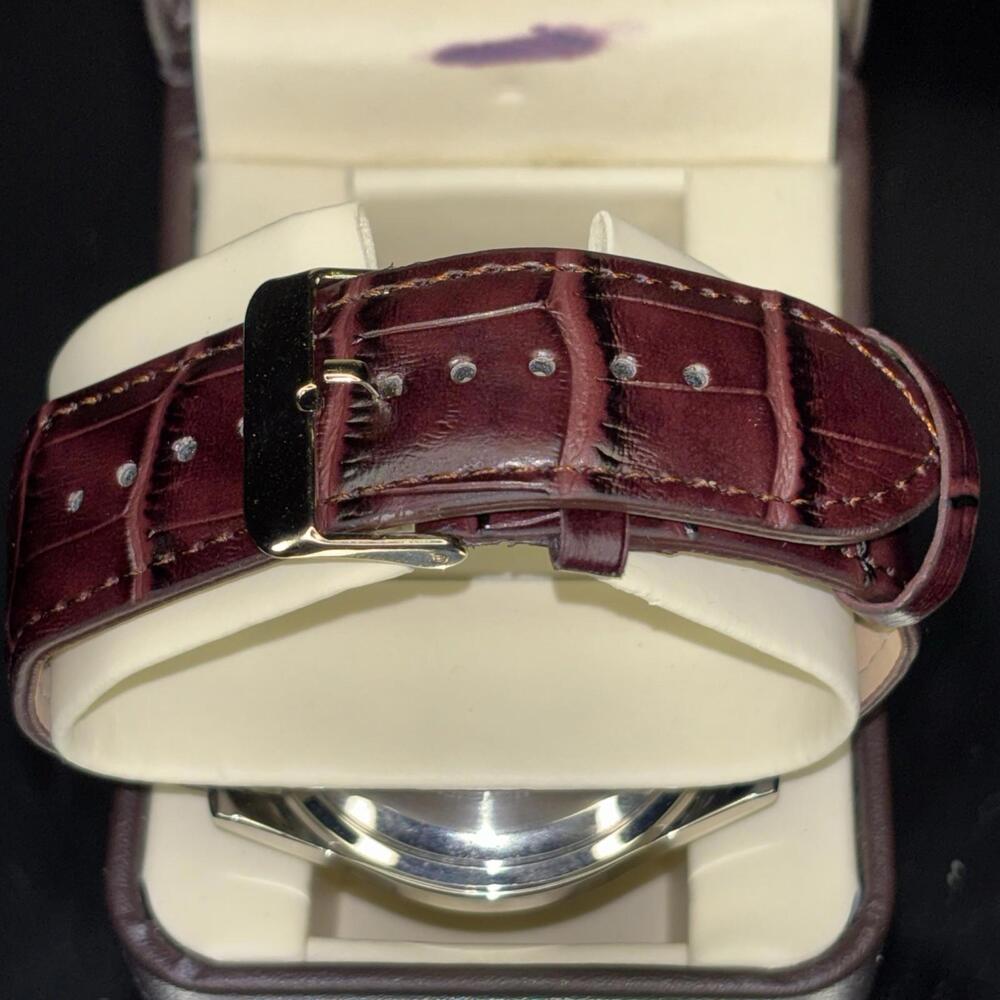 U.S. Polo Assn. Men's Brown Dial Watch with Gold-Tone Bezel In Gift Box - Picture 8 of 9